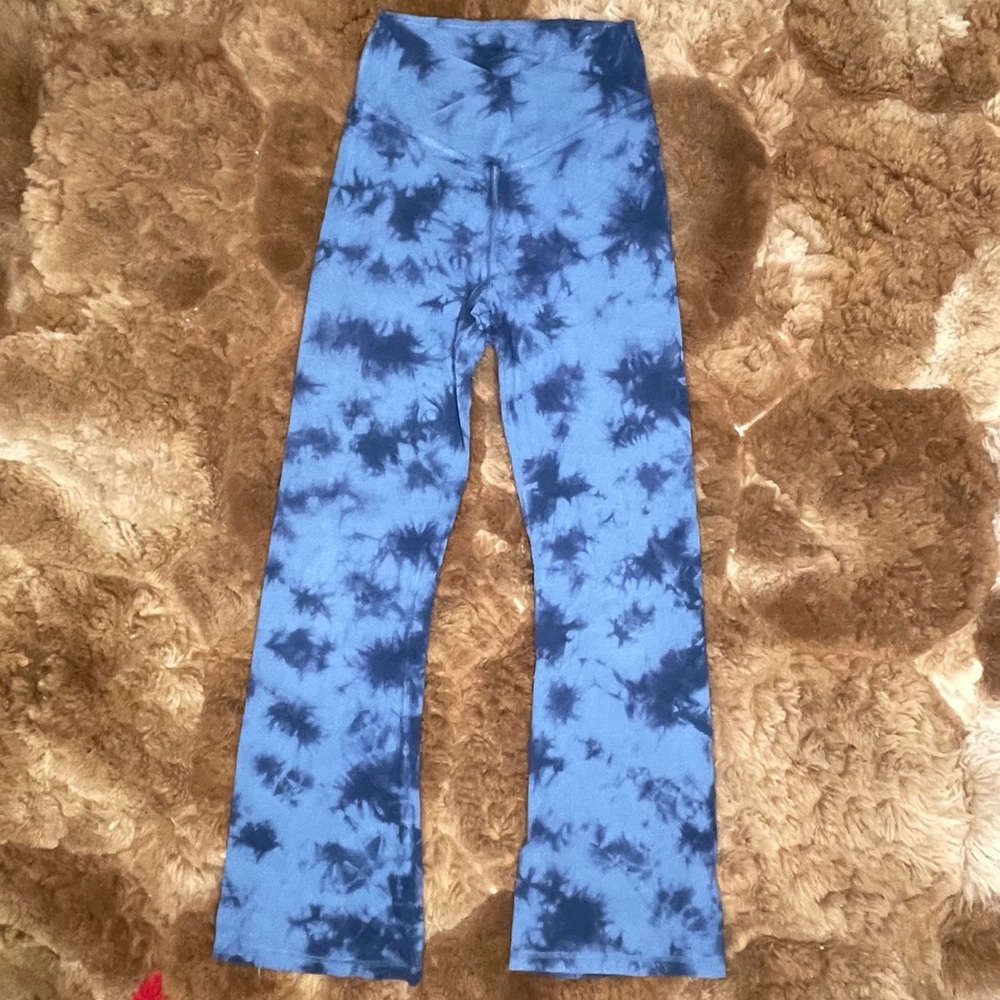 Pink Victoria’s Secret yoga pants size Small